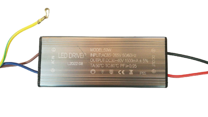 Драйвер для питания от сети 220 вольт светодиода 50 ватт ip65