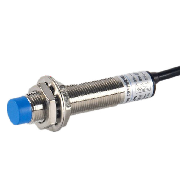 Индуктивный датчик LJ12A3-4-Z/AY PNP NC